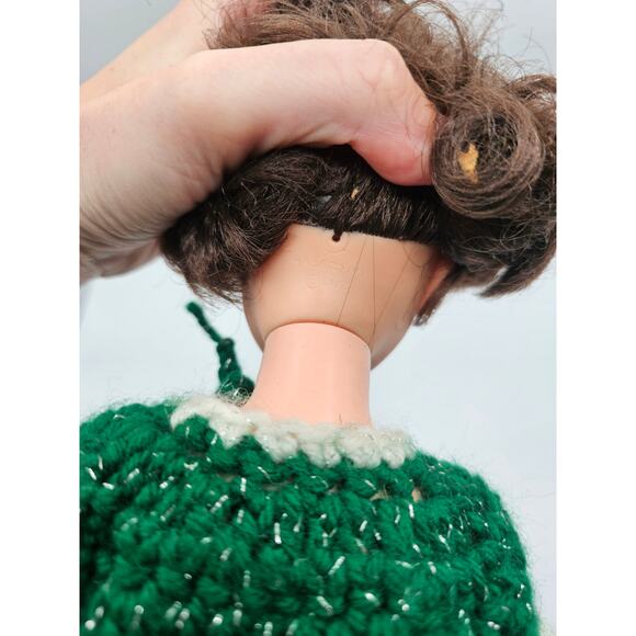 VINTAGE VINYL HARD PLASTIC DOLL 18 INCH HASBRO 1972 AIMEE SLEEP EYES DARK HAIR - Picture 5 of 5